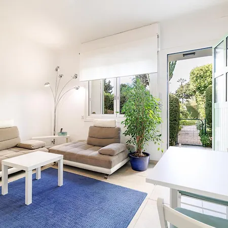 Pdf Rdc - 2 Bdr With Terrace - Quiet And Close To Beaches Apartment