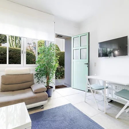 Apartment Pdf Rdc - 2 Bdr With Terrace - Quiet And Close To Beaches *