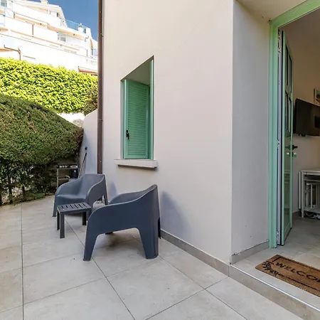 Apartment Pdf Rdc - 2 Bdr With Terrace - Quiet And Close To Beaches